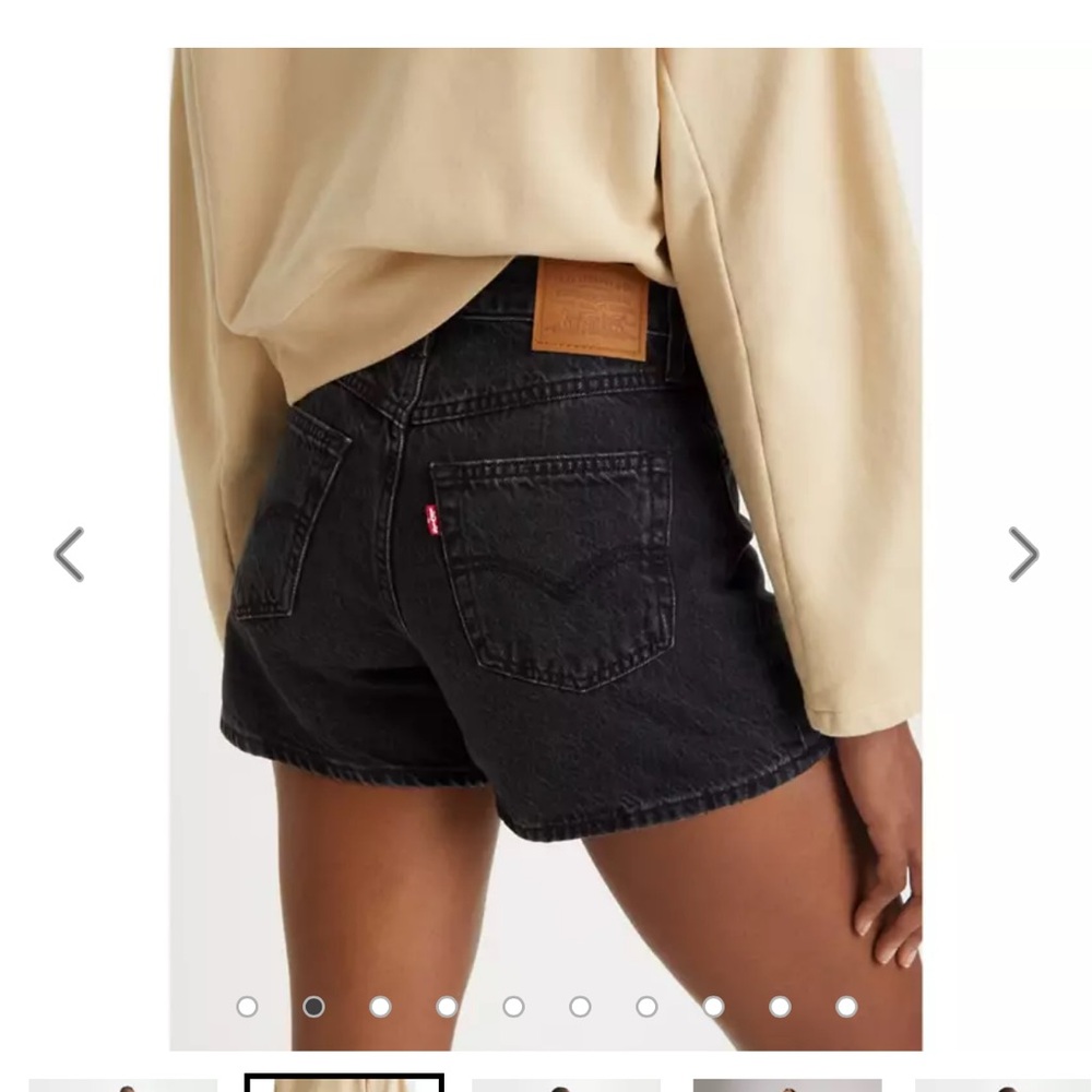 Levi’s High Waisted Mom Shorts 2 in inseam